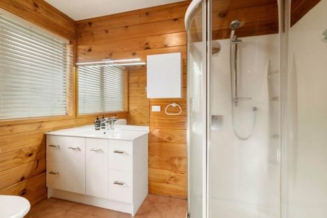 Photo of property in 10 Icarus Place, Sunnybrook, Rotorua, 3015