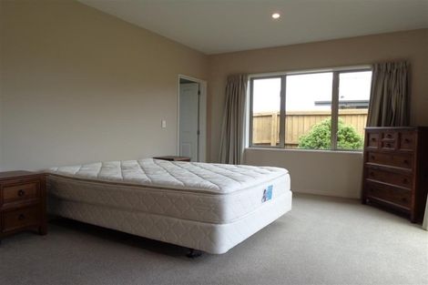Photo of property in 10 Saint Florian Place, Woolston, Christchurch, 8062
