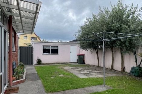 Photo of property in 4/1204 Heretaunga Street East, Parkvale, Hastings, 4122