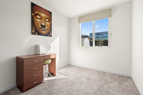Photo of property in 4/29 Third Avenue, Tauranga, 3110