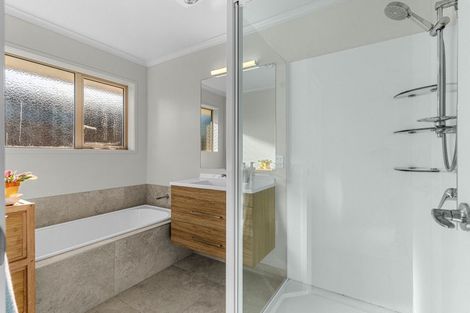 Photo of property in 4 Pipi Place, Baylys Beach, Dargaville, 0377