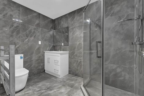 Photo of property in 17f Prictor Street, Papakura, 2110