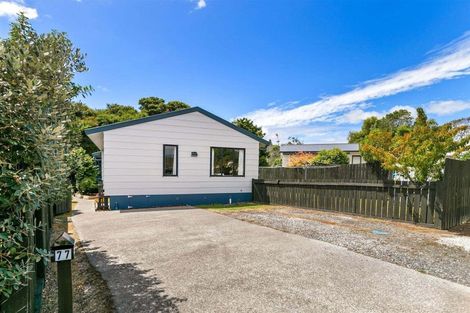 Photo of property in 77 Meadowvale Rise, Titirangi, Auckland, 0604