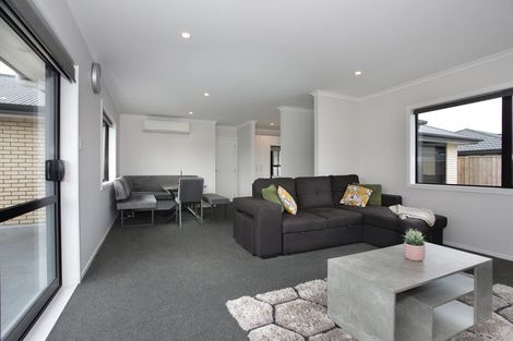 Photo of property in 17 Oldfield Lane, Marton, 4710