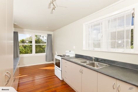 Photo of property in 37 Ogle Crescent, Te Kamo, Whangarei, 0112