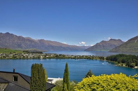 Photo of property in 54 Panorama Terrace, Queenstown, 9300
