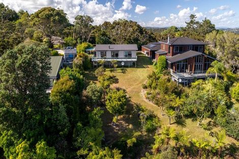 Photo of property in 202 Te Wahapu Road, Russell, 0272