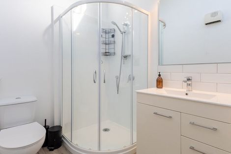 Photo of property in 99a Ruahine Street, Paraparaumu, 5032