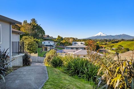 Photo of property in 25a Hobart Drive, Spotswood, New Plymouth, 4310