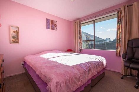 Photo of property in 2/33 Tower Street, Hornby, Christchurch, 8042