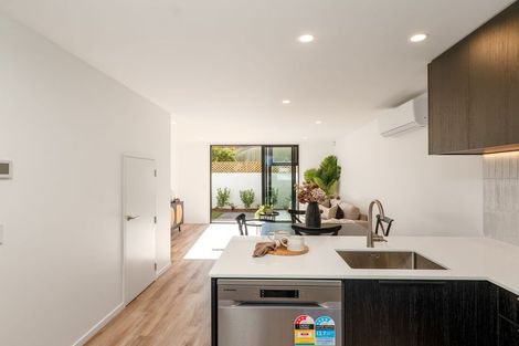 Photo of property in 2/9a Winton Street, Saint Albans, Christchurch, 8014