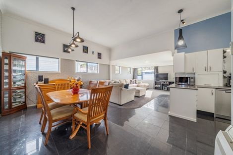 Photo of property in 55 Bristol Square, Hutt Central, Lower Hutt, 5010