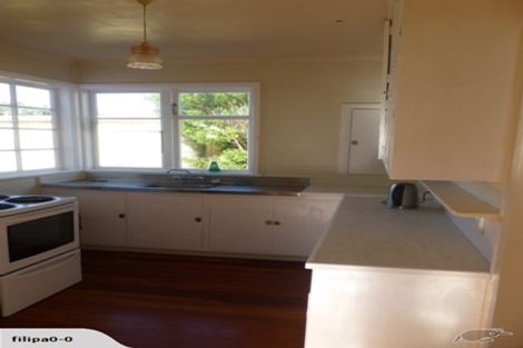 Photo of property in 156a Queens Drive, Lyall Bay, Wellington, 6022