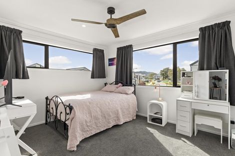 Photo of property in 1 Bonneval Lane, Wallaceville, Upper Hutt, 5018