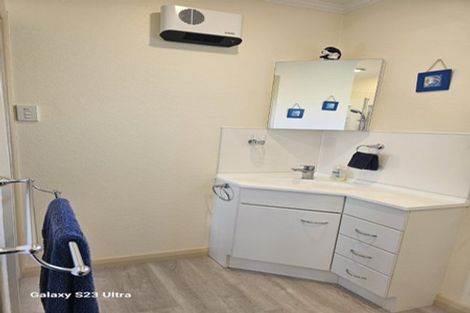 Photo of property in 3 Wilton Street, Omakau, 9376