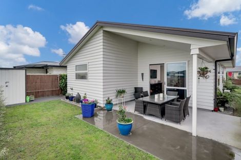 Photo of property in 3 Ponga Place, Papamoa Beach, Papamoa, 3118