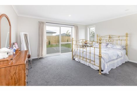 Photo of property in 7 Hickmott Street, Rangiora, 7400