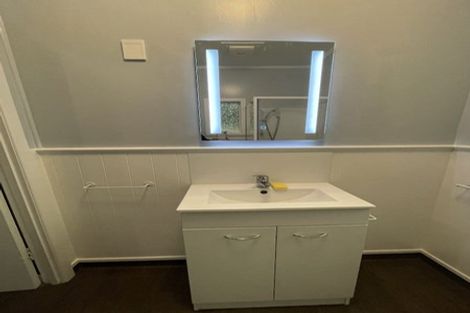 Photo of property in 169 Te Atatu Road, Te Atatu South, Auckland, 0610