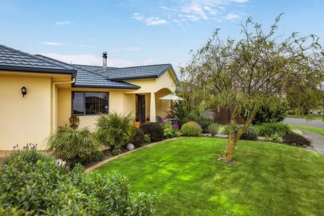 Photo of property in 3 Newbury Place, Taradale, Napier, 4112