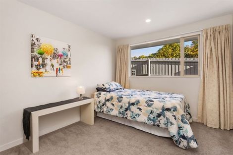Photo of property in 2 Somerton Rise, Westmorland, Christchurch, 8025