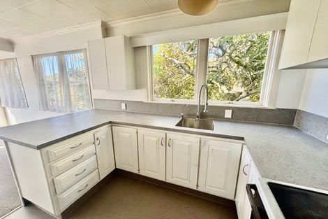 Photo of property in 1a Enfield Road, Hospital Hill, Napier, 4110