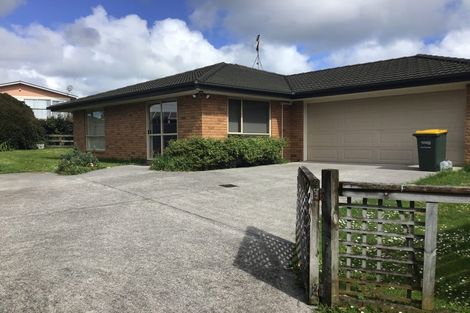 Photo of property in 13a Owens Road, Waiuku, 2123