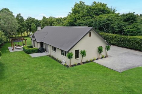 Photo of property in 210 Leger Grove, Te Awamutu, 3875