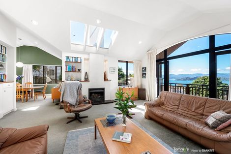 Photo of property in 9a Wadestown Road, Wadestown, Wellington, 6012