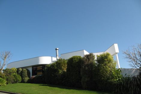 Photo of property in 20 Harry Ell Drive, Cashmere, Christchurch, 8022