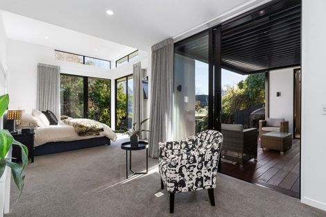 Photo of property in 59 Straven Road, Riccarton, Christchurch, 8011