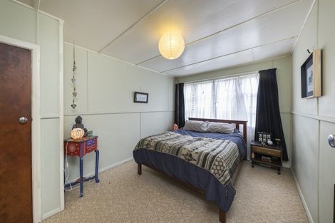 Photo of property in 73 Rangiora Avenue, Roslyn, Palmerston North, 4414
