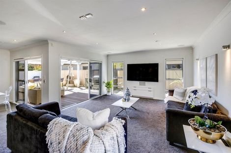 Photo of property in 21 Tasman Drive, Poraiti, Napier, 4112