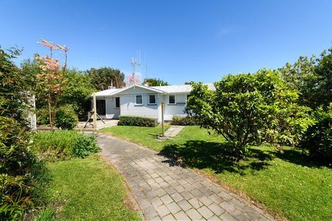 Photo of property in 991 Parewanui Road, Parewanui, Bulls, 4894