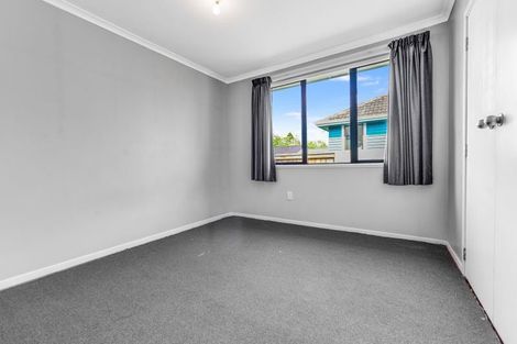 Photo of property in 42 Montgomery Crescent, Bader, Hamilton, 3206