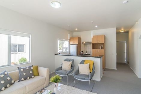 Photo of property in 7u5 Henry Street, Kilbirnie, Wellington, 6022