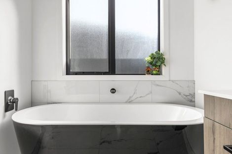 Photo of property in 58 Watkins Road, Cambridge, 3434