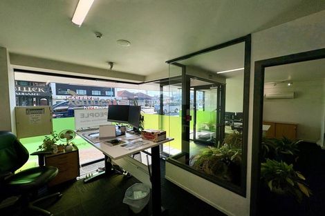 Photo of property in 314 Maunganui Road, Mount Maunganui, 3116