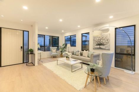 Photo of property in 24b Nikau Street, New Lynn, Auckland, 0600