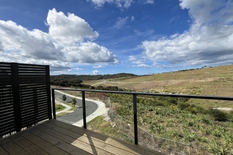 Photo of property in 3/23 Makomako Drive, Orewa, 0931