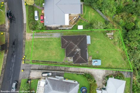 Photo of property in 24 Gill Avenue, Te Atatu Peninsula, Auckland, 0610