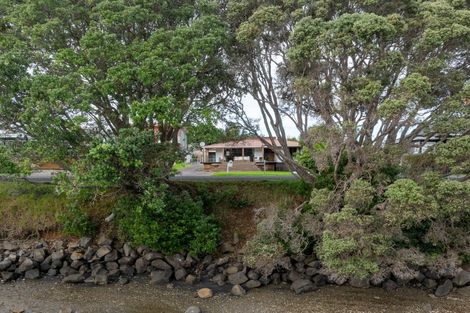 Photo of property in 23 Cliff Street, Raglan, 3225