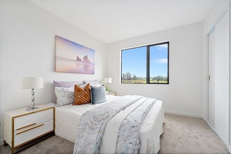 Photo of property in 44 Taipahitini Road, Rosehill, 2113