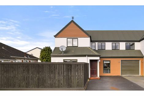 Photo of property in 1 Kyle Street, Riccarton, Christchurch, 8011