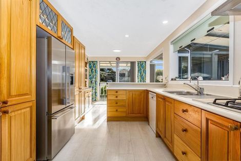 Photo of property in 116 Tilley Road, Paekakariki, 5034