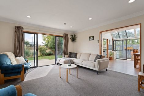 Photo of property in 102 Hagart-alexander Drive, Mosgiel, 9024