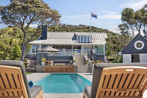 Photo of property in 309 Manawaora Road, Parekura Bay, Hikurangi, 0184