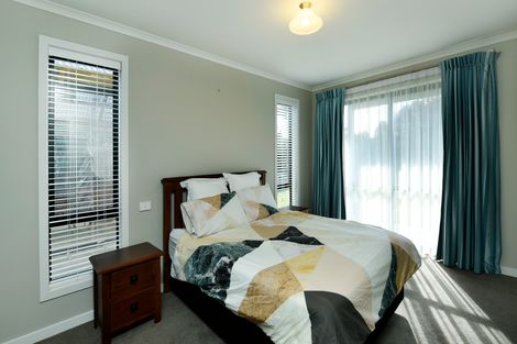 Photo of property in 31 Kendall View, Stoke, Nelson, 7011