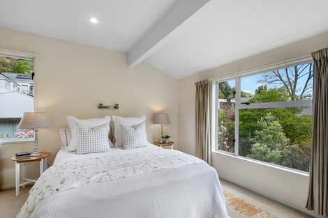 Photo of property in 84 Bowenvale Avenue, Cashmere, Christchurch, 8022