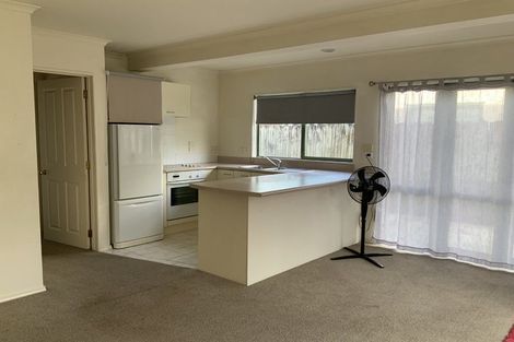 Photo of property in 151c Colwill Road, Massey, Auckland, 0614