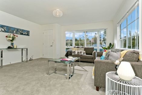 Photo of property in 1/5 Glamorgan Drive, Torbay, Auckland, 0630